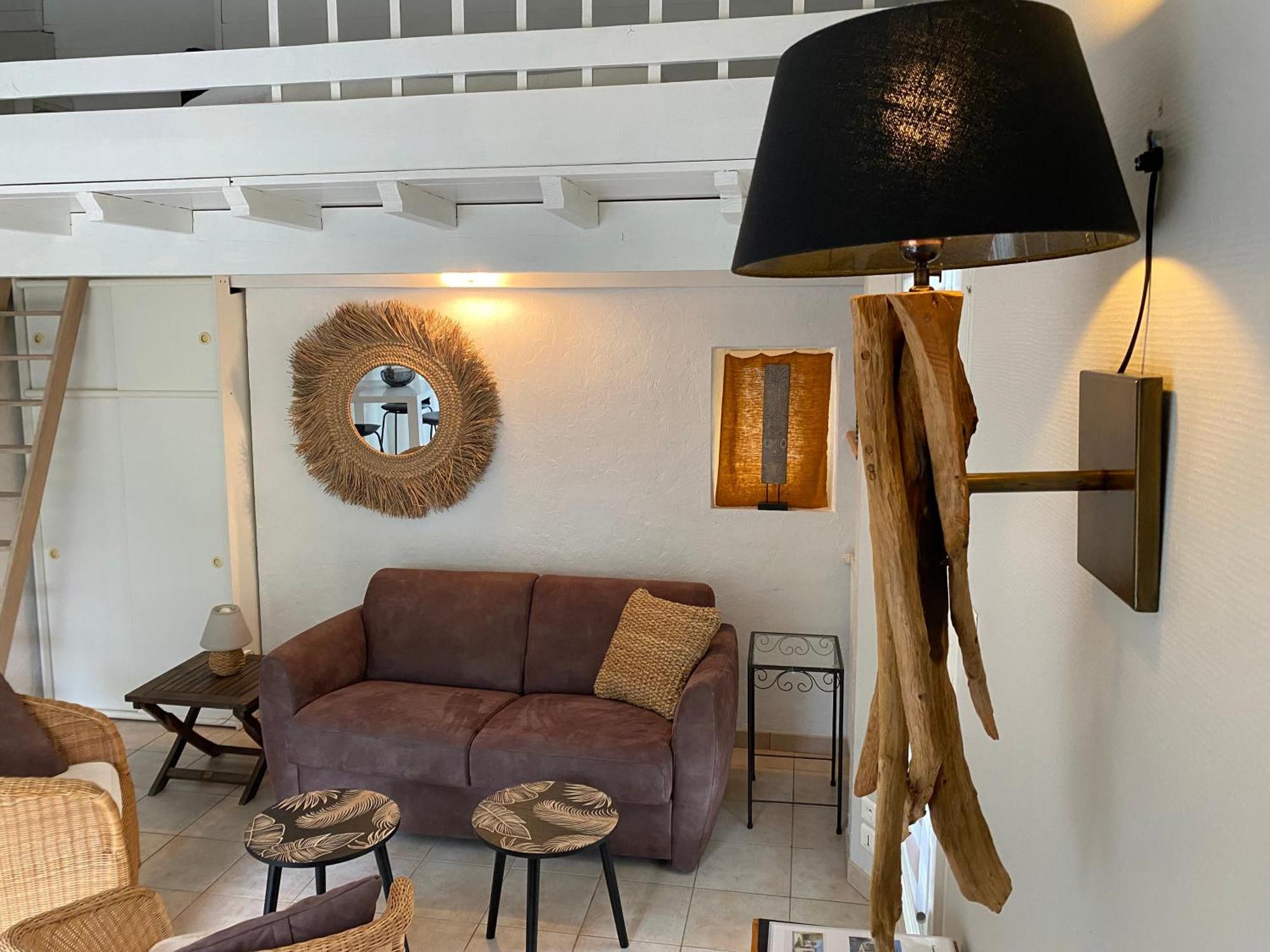 Le Logis De La Brumanderie - Saintes Fontcouverte  Номер фото